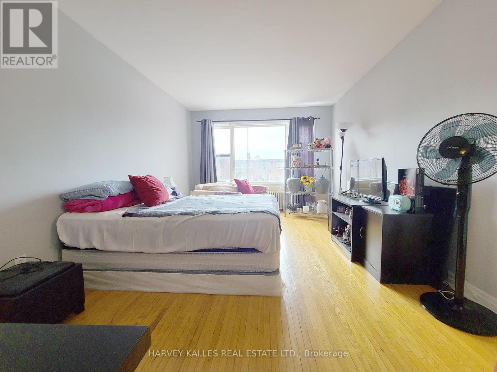 Multi-family at 9- 2434 Keele Street, Toronto (Maple Leaf), Ontario - Photo 10 - RE/MAX Garden City Realty
