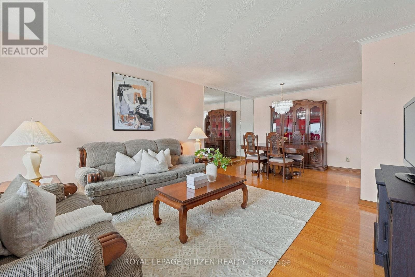 Single Family at 37 Firenza Drive, Toronto (Humber Summit), Ontario - Photo 6 - RE/MAX Garden City Realty