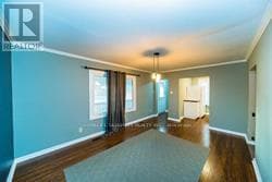 Single Family at 5254 Stanley Avenue, Niagara Falls (Cherrywood), Ontario - Photo 4 - RE/MAX Garden City Realty