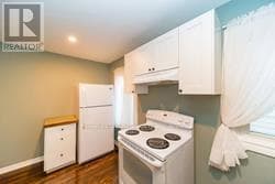 Single Family at 5254 Stanley Avenue, Niagara Falls (Cherrywood), Ontario - Photo 5 - RE/MAX Garden City Realty