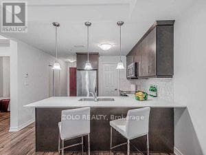 Single Family at 104- 70 stewart Street, Oakville (CO Central), Ontario - Photo 6 - RE/MAX Garden City Realty