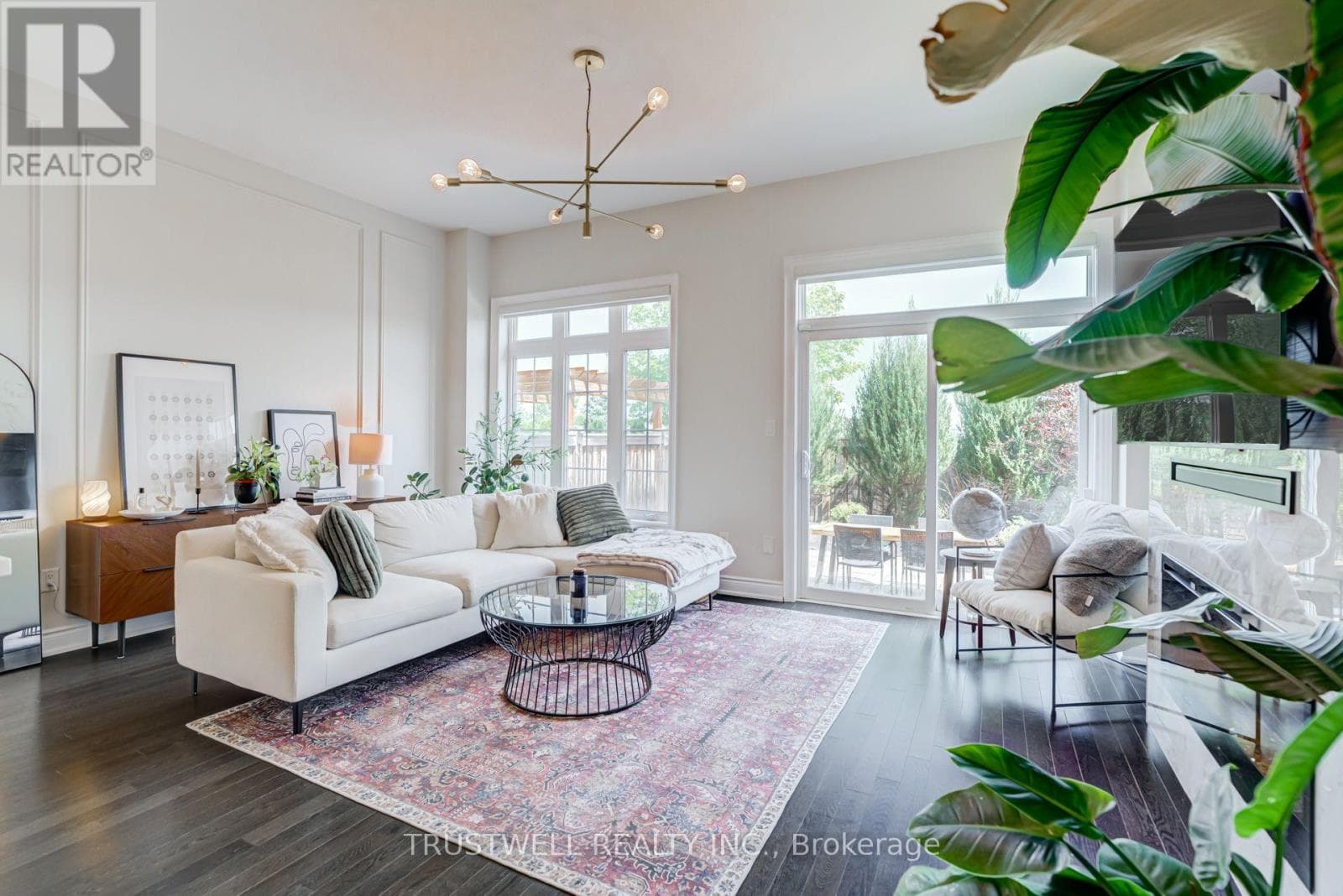 Single Family at 128 Hatton Garden Road, Vaughan (Vellore Village), Ontario - Photo 5 - RE/MAX Garden City Realty