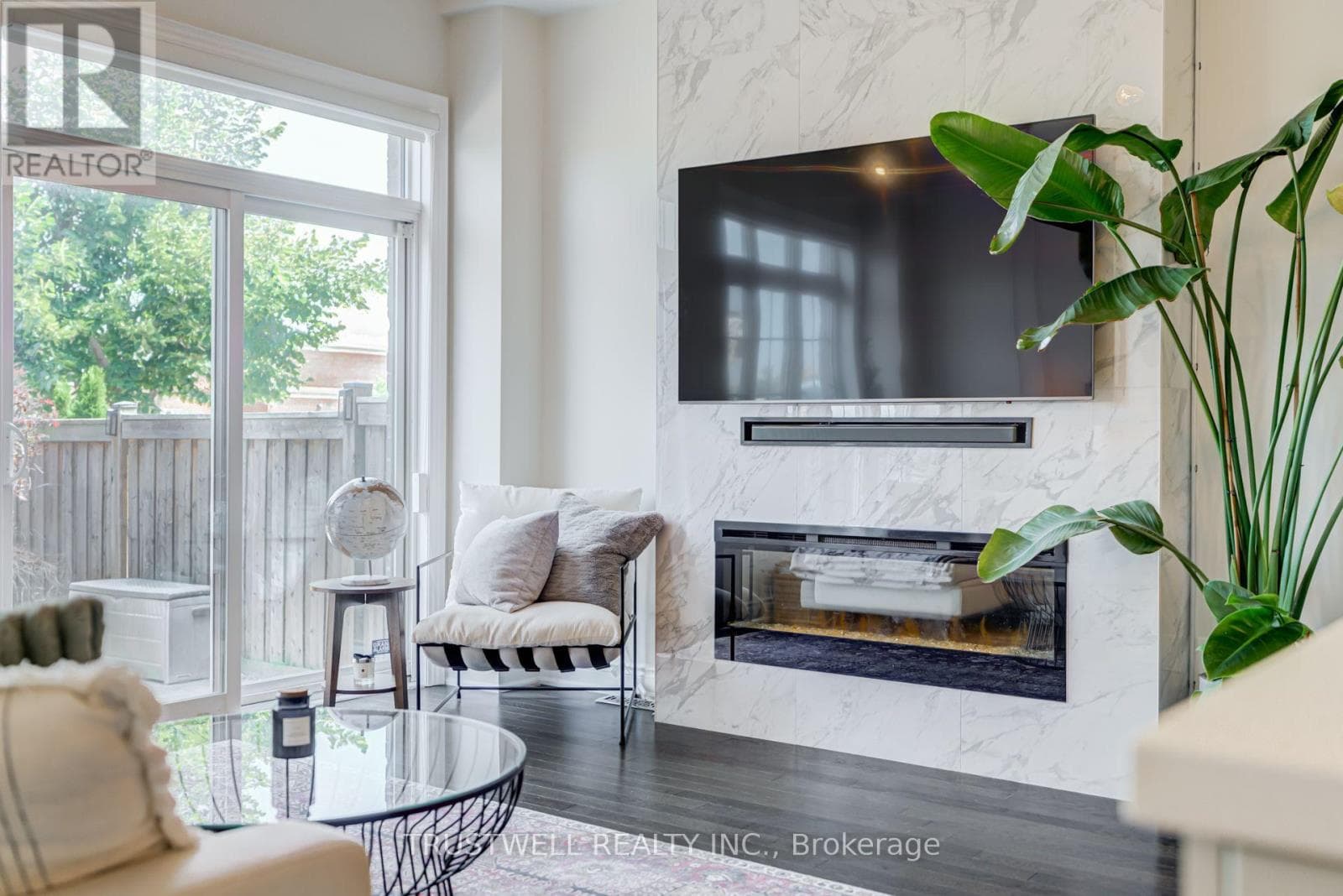 Single Family at 128 Hatton Garden Road, Vaughan (Vellore Village), Ontario - Photo 8 - RE/MAX Garden City Realty