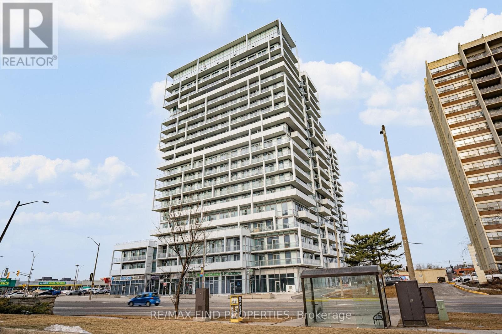 1504- 55 Speers Road