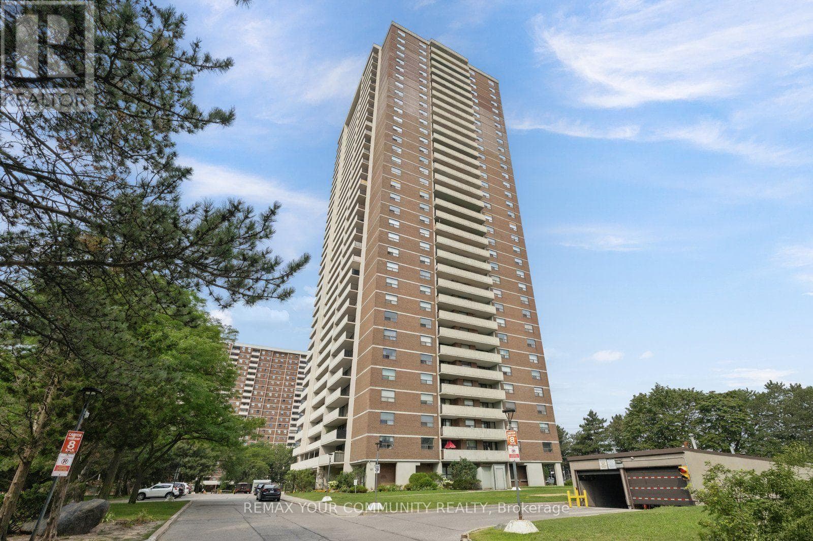 804- 10 Tangreen Court