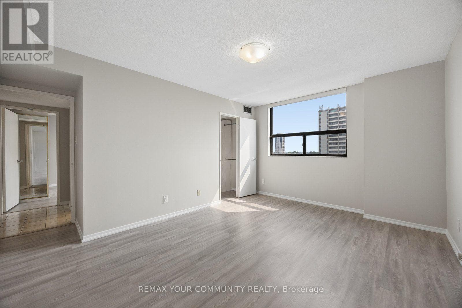 Single Family at 804- 10 Tangreen Court, Toronto (Newtonbrook West), Ontario - Photo 10 - RE/MAX Garden City Realty