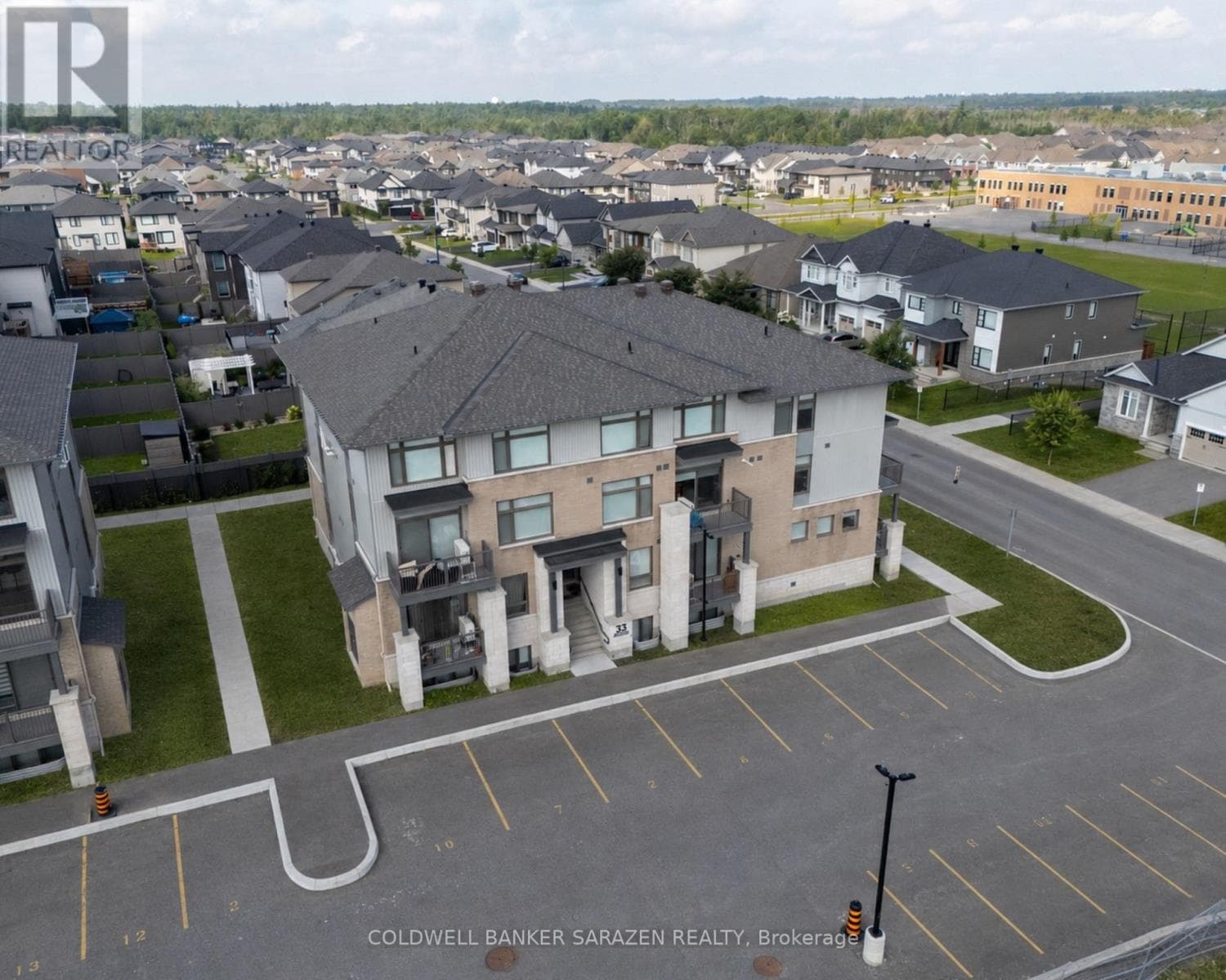 33 Salamander Way