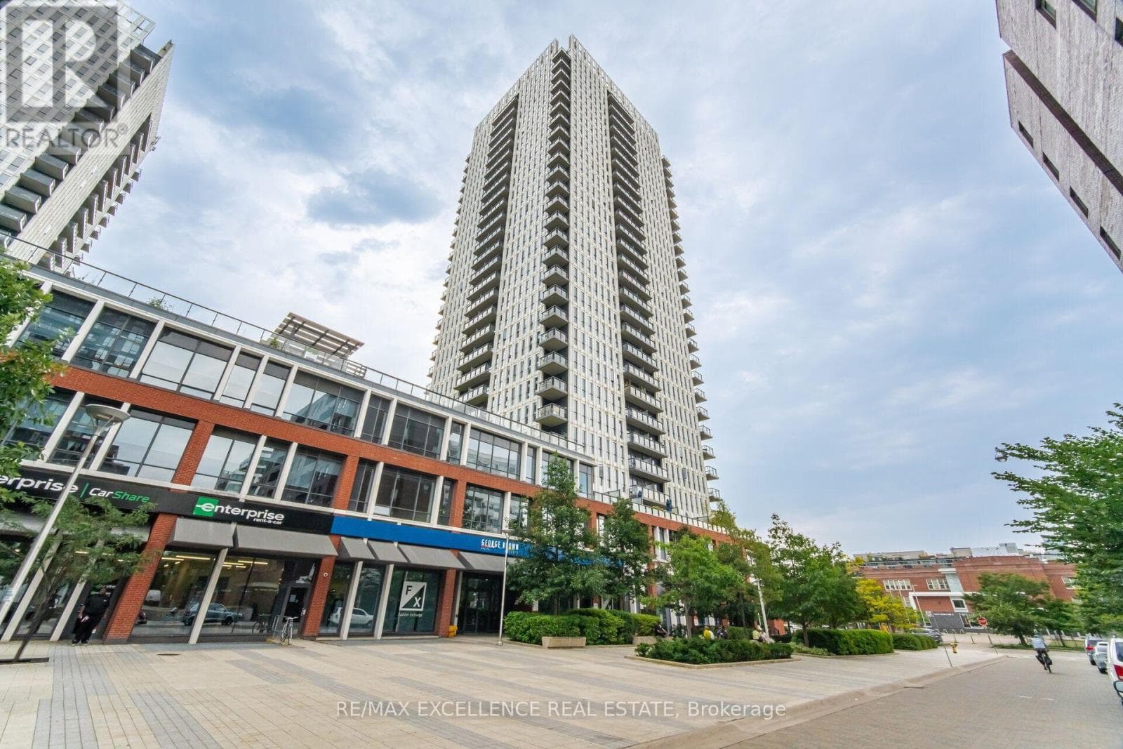 1710- 55 Regent Park Boulevard