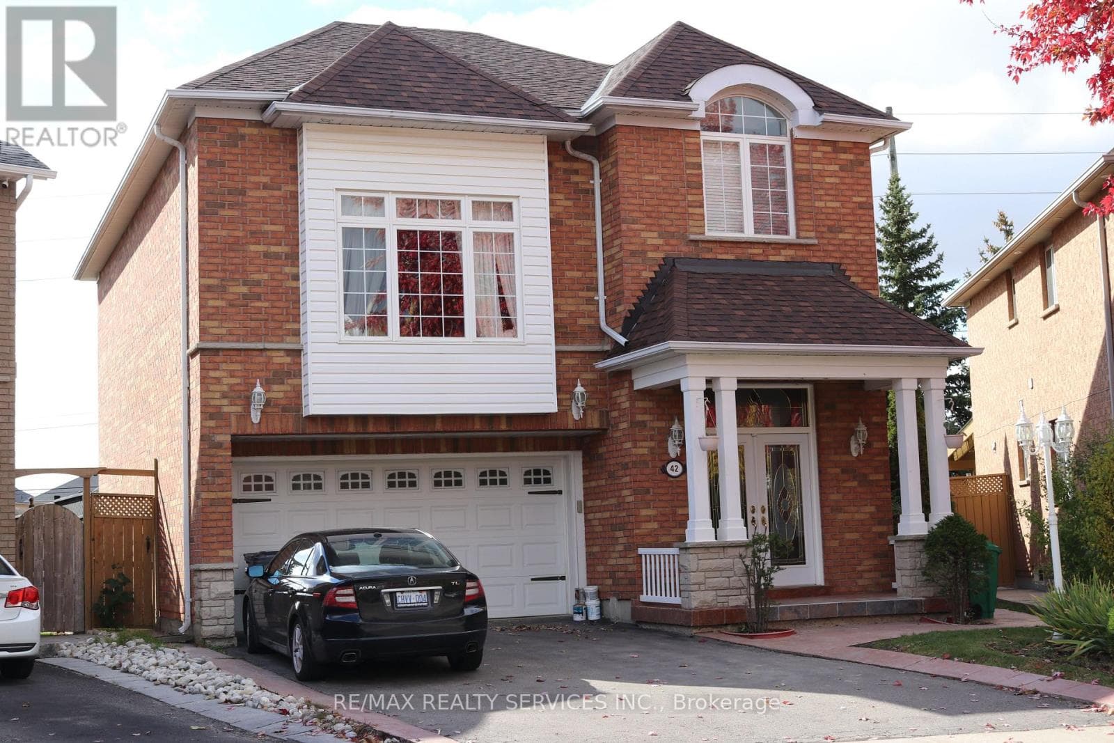 42 Brambirch Crescent