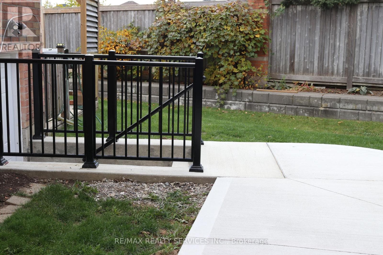 Single Family at 42 Brambirch Crescent, Brampton (Northwest Sandalwood Parkway), Ontario - Photo 5 - RE/MAX Garden City Realty