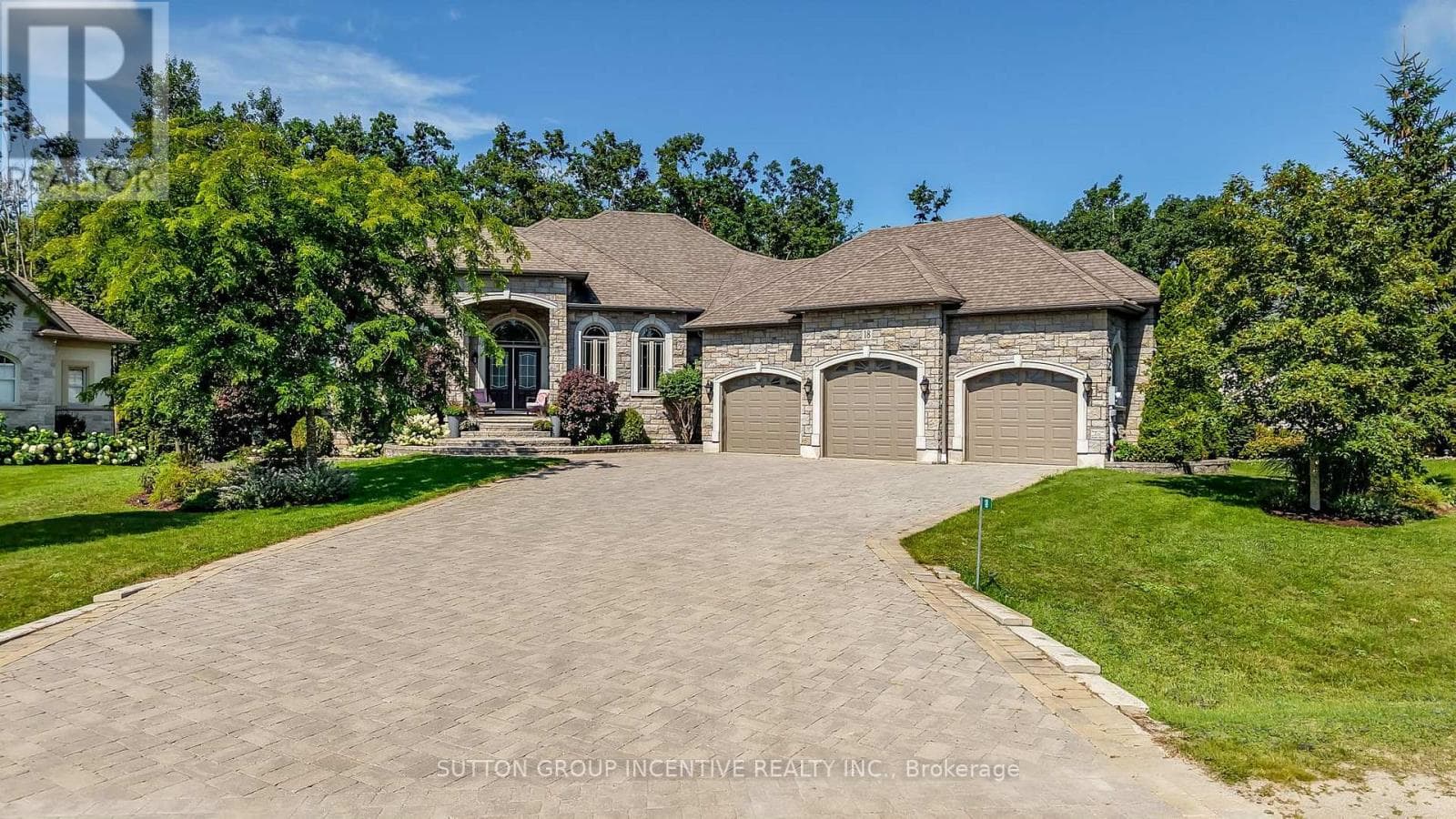 18 Lloyd Cook Drive