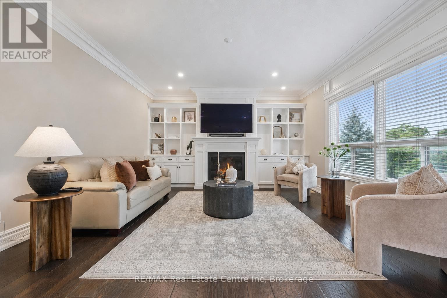 Single Family at 34 Whetstone Crescent, Guelph (Pineridge/Westminster Woods), Ontario - Photo 10 - RE/MAX Garden City Realty