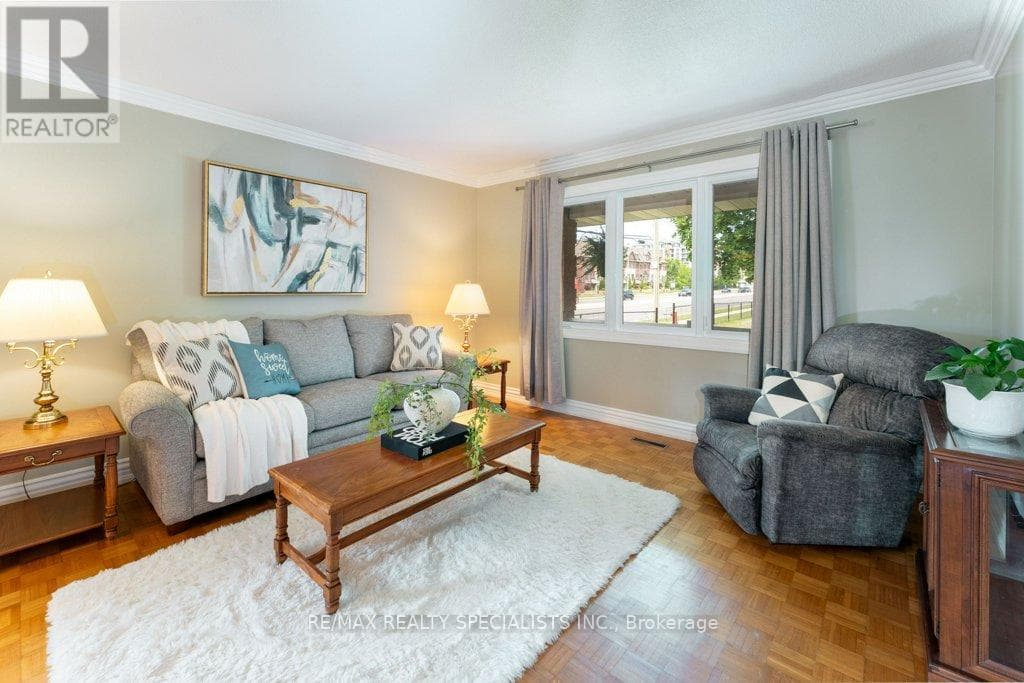330 Hickory Circle