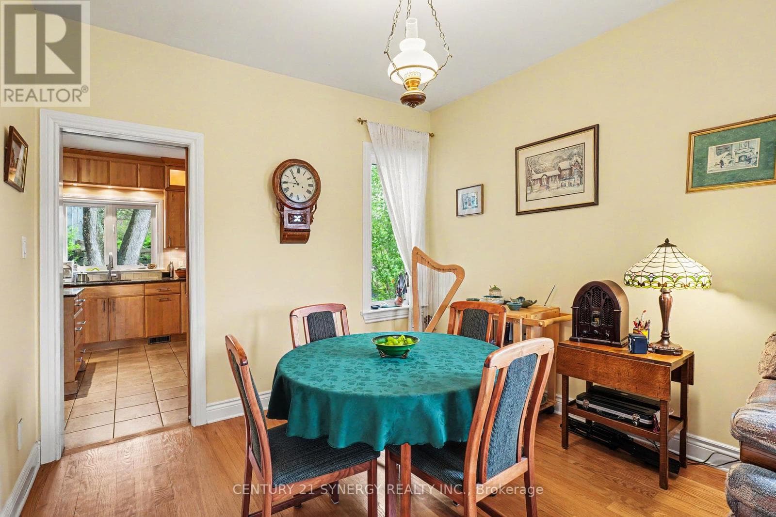 Single Family at 408 Brock Street, Merrickville-Wolford, Ontario - Photo 8 - RE/MAX Garden City Realty