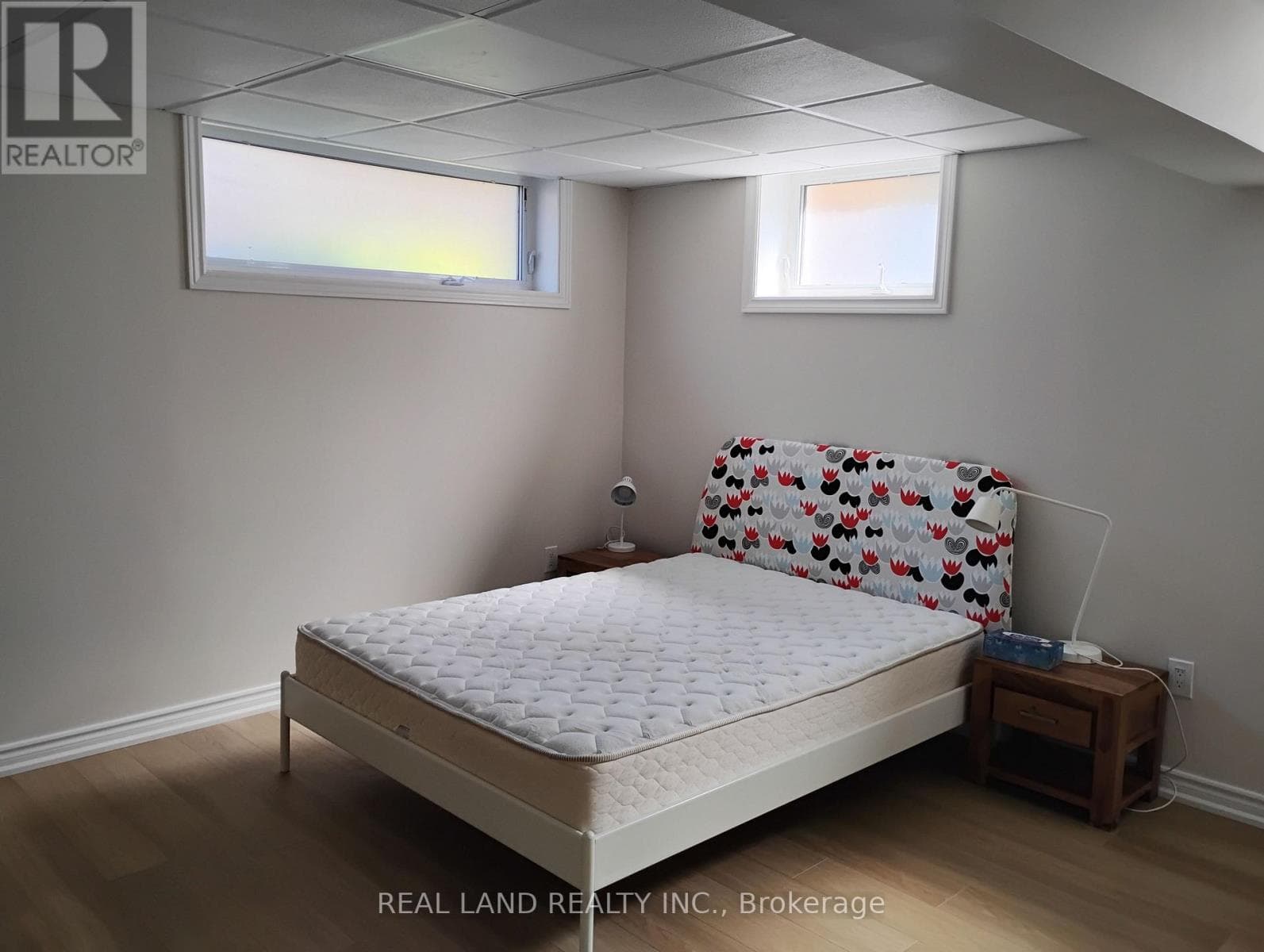 Single Family at Hillsview Drive, Richmond Hill (Observatory), Ontario - Photo 7 - RE/MAX Garden City Realty