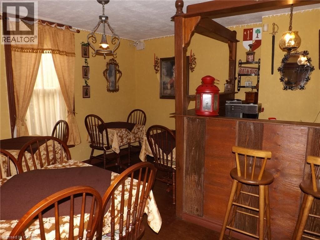 Other at 5815 MAIN Street, Niagara Falls, Ontario - Photo 6 - RE/MAX Garden City Realty