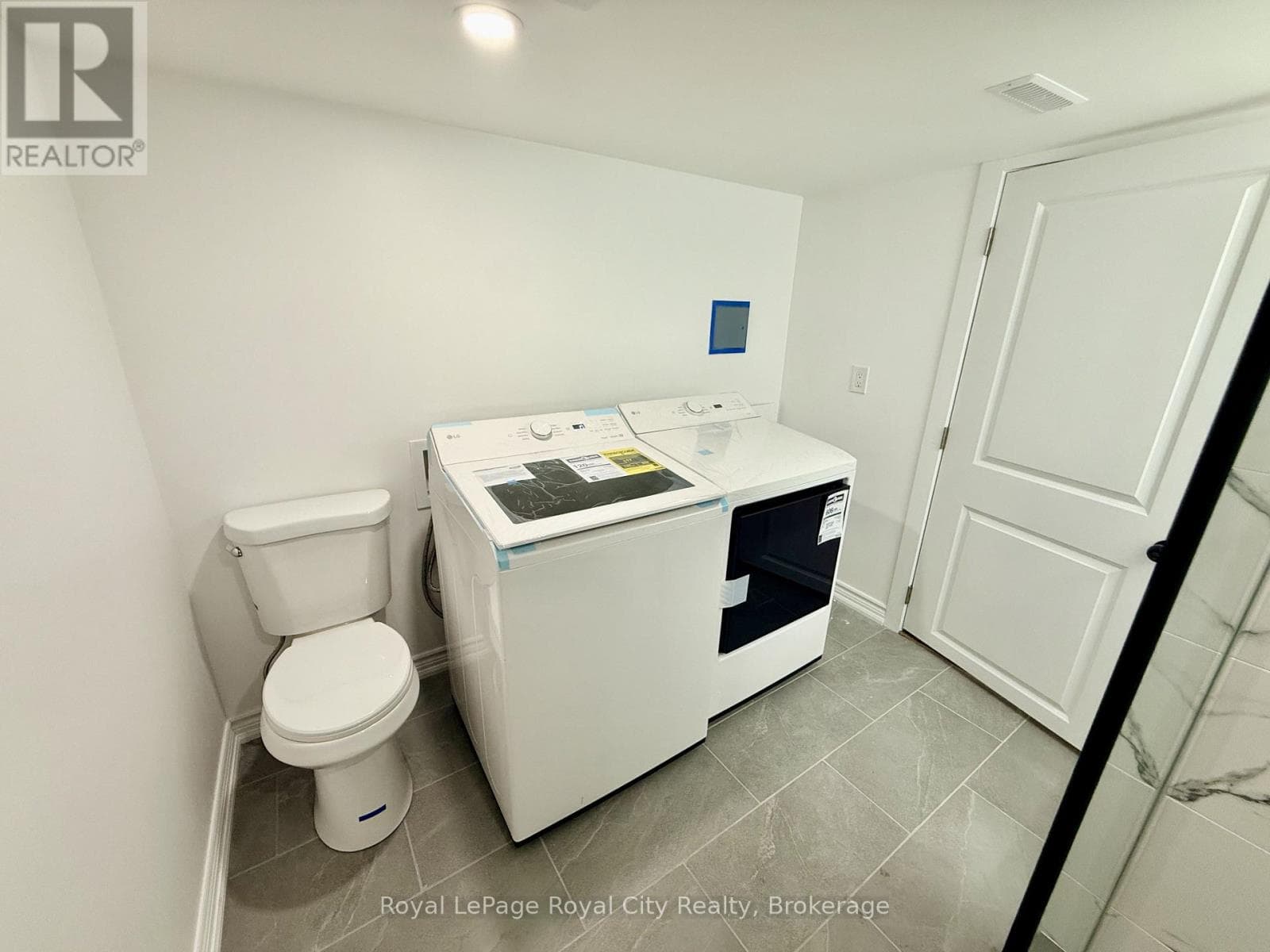 Single Family at 34 John Brabson Crescent, Guelph (Kortright East), Ontario - Photo 7 - RE/MAX Garden City Realty