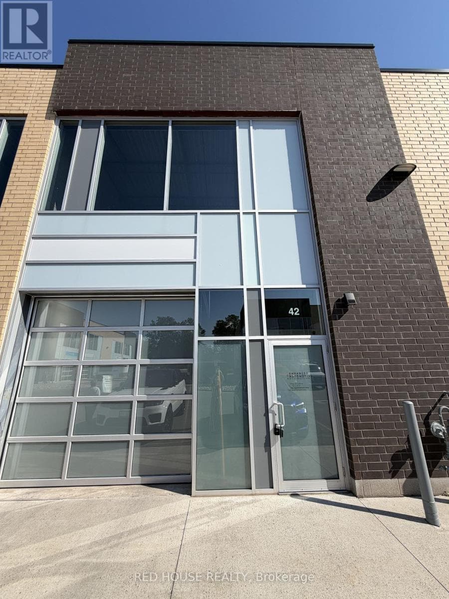 42- 1160 King Road