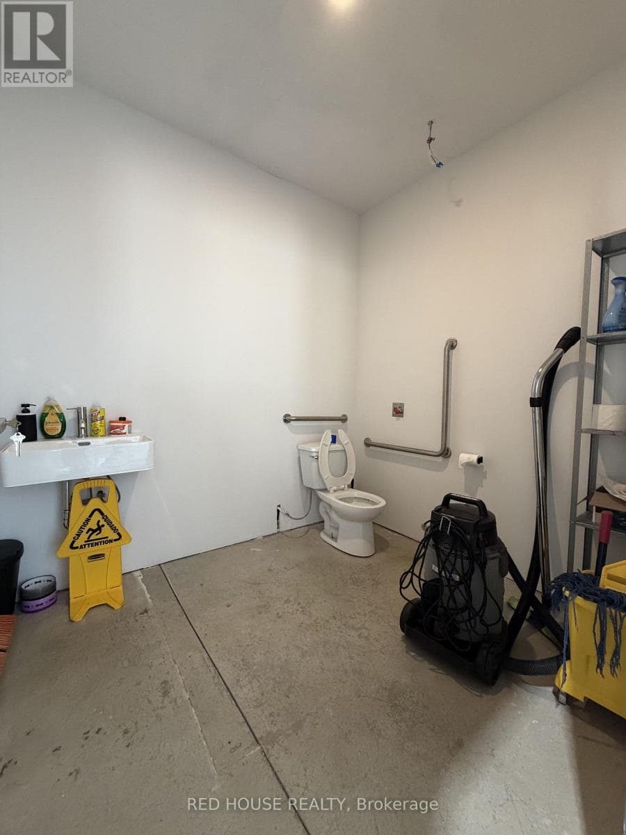 Industrial at 42- 1160 King Road, Burlington (LaSalle), Ontario - Photo 6 - RE/MAX Garden City Realty