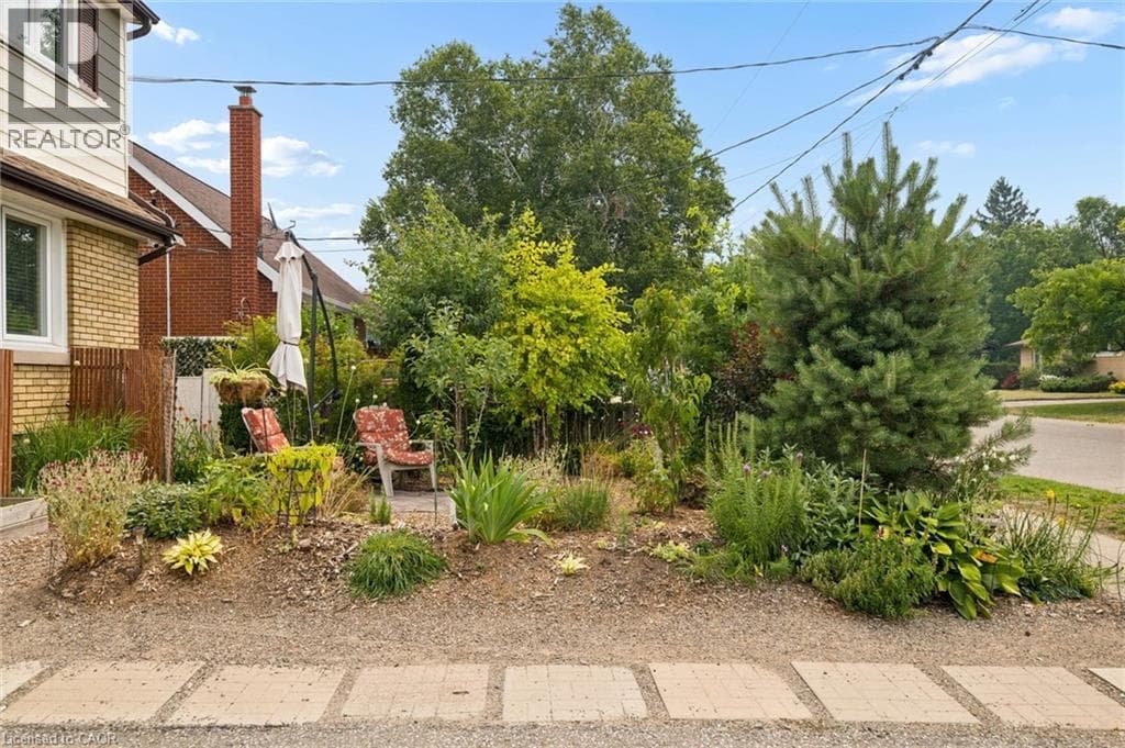 Multi-family at 476 PROSPECT Avenue, Kitchener, Ontario - Photo 5 - RE/MAX Garden City Realty