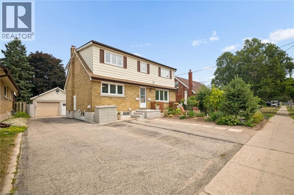 Multi-family at 476 PROSPECT Avenue, Kitchener, Ontario - Photo 3 - RE/MAX Garden City Realty