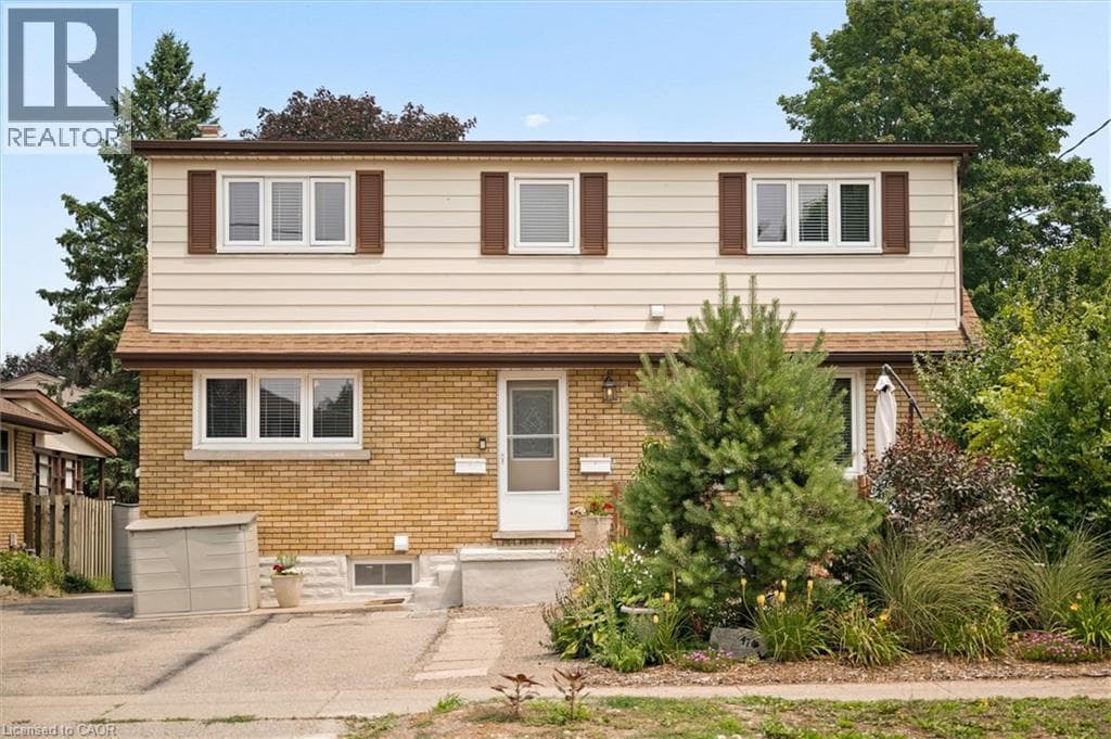Multi-family at 476 PROSPECT Avenue, Kitchener, Ontario - Photo 4 - RE/MAX Garden City Realty