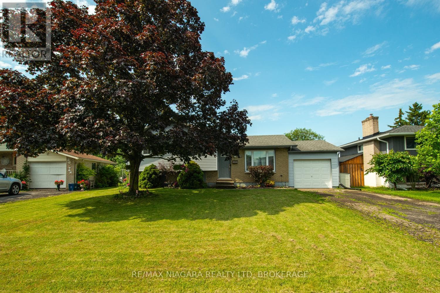 Single Family at 47 Elmvale Crescent, Port Colborne (Main Street), Ontario - Photo 2 - RE/MAX Garden City Realty