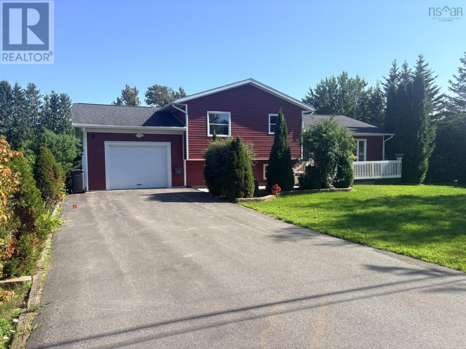 Single Family at 106 Geiger Drive, Wilmot, Nova Scotia - Photo 2 - RE/MAX Garden City Realty