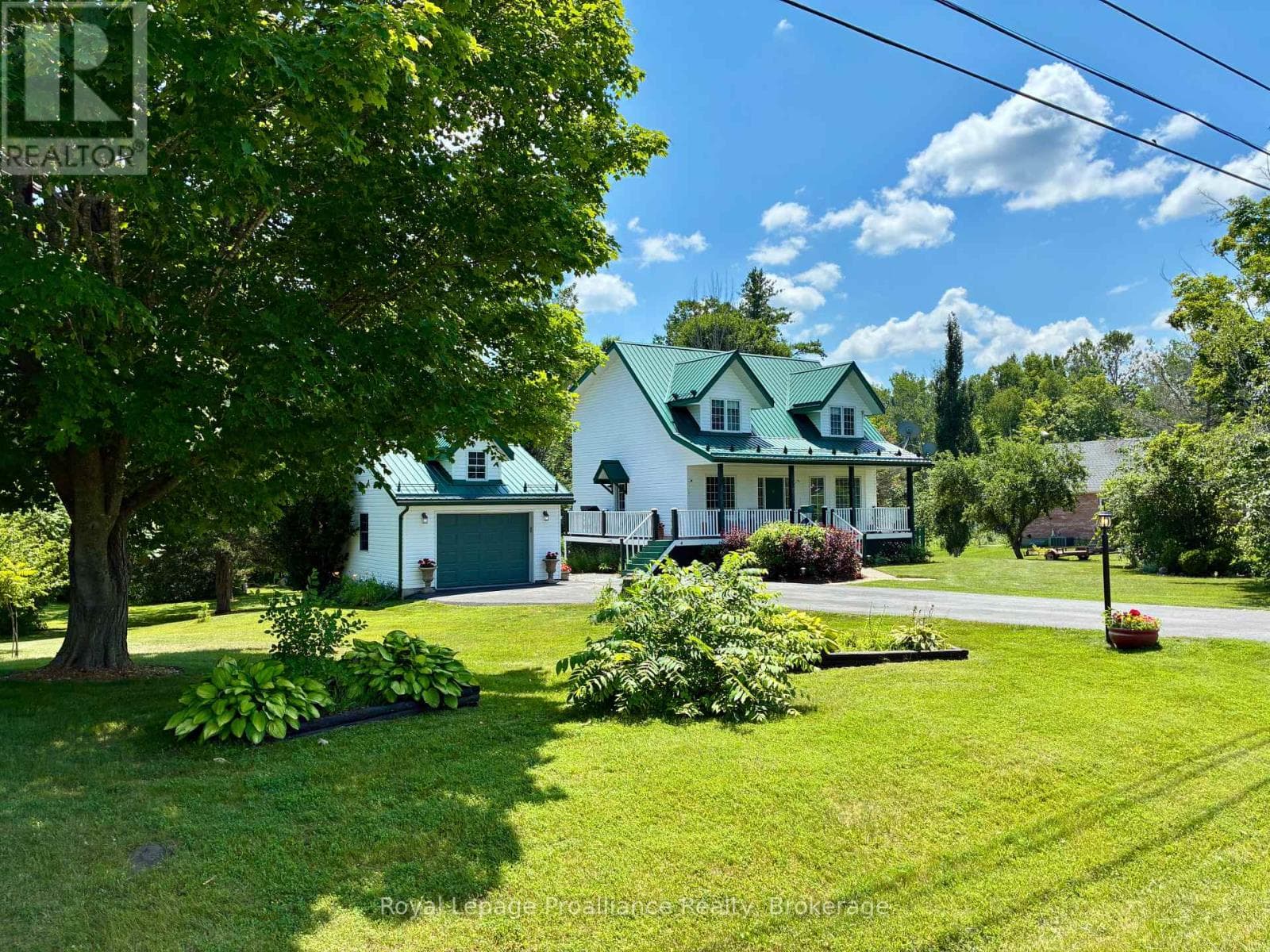 155 Downs Road