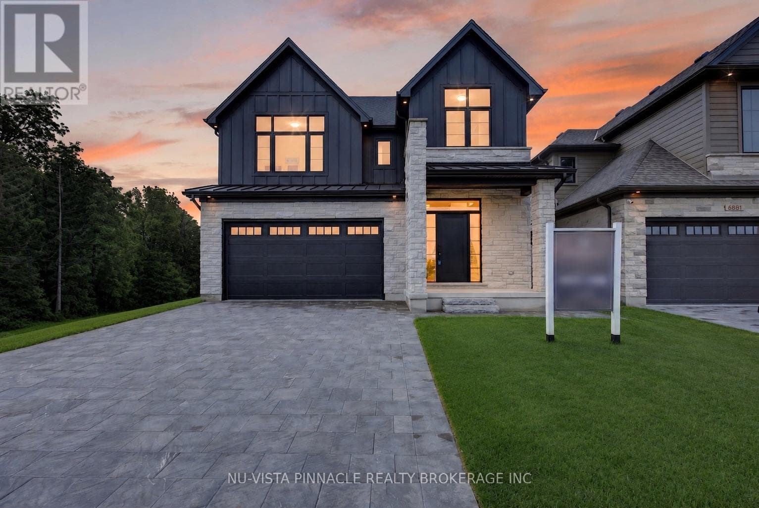 Single Family at 6875 Heathwoods Avenue, London South (South V), Ontario - Photo 2 - RE/MAX Garden City Realty