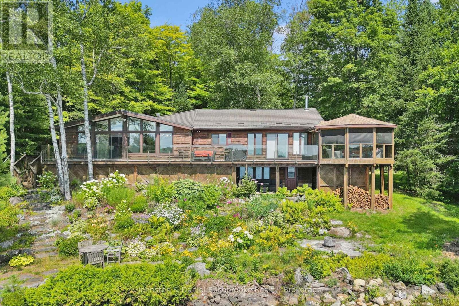 842 Emsdale Lake Road