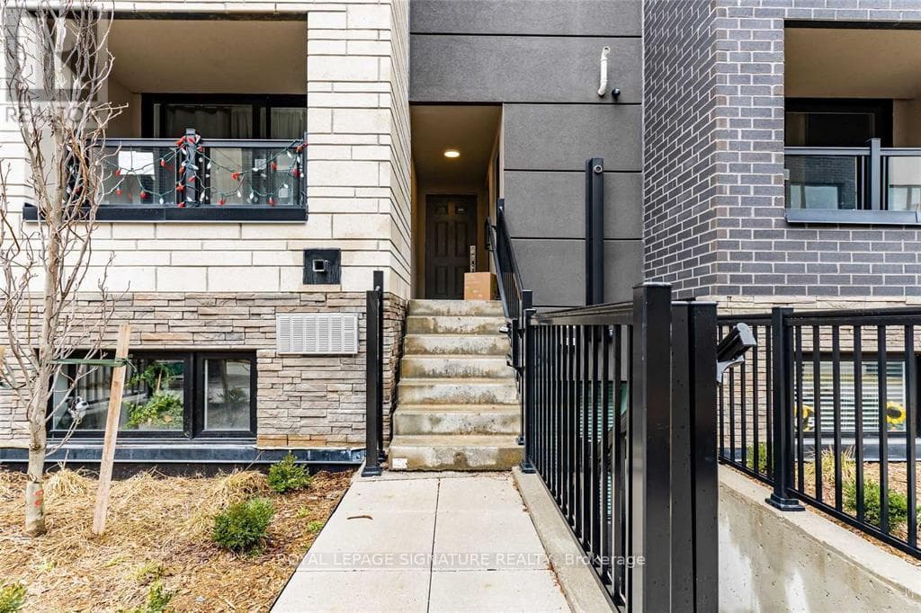 Single Family at 406- 1141 Cooke Boulevard, Burlington (LaSalle), Ontario - Photo 3 - RE/MAX Garden City Realty