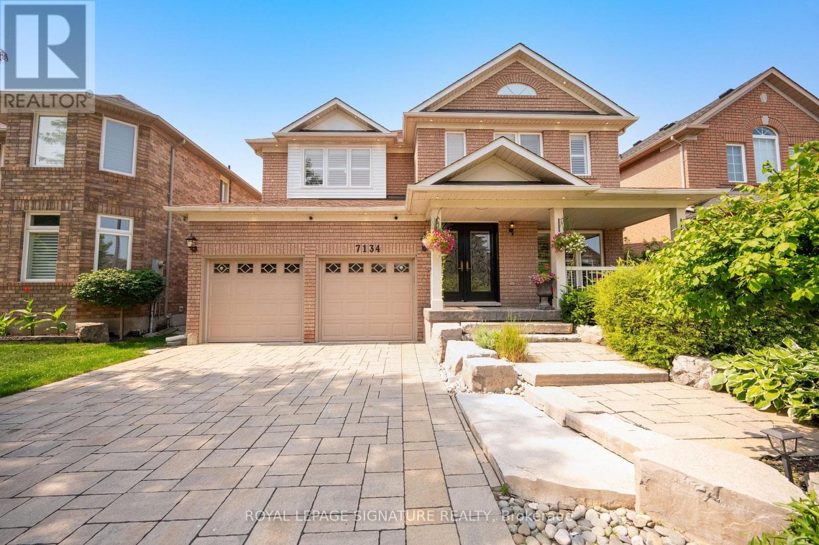 Single Family at 7134 Hallsands Drive, Mississauga (Meadowvale Village), Ontario - Photo 5 - RE/MAX Garden City Realty