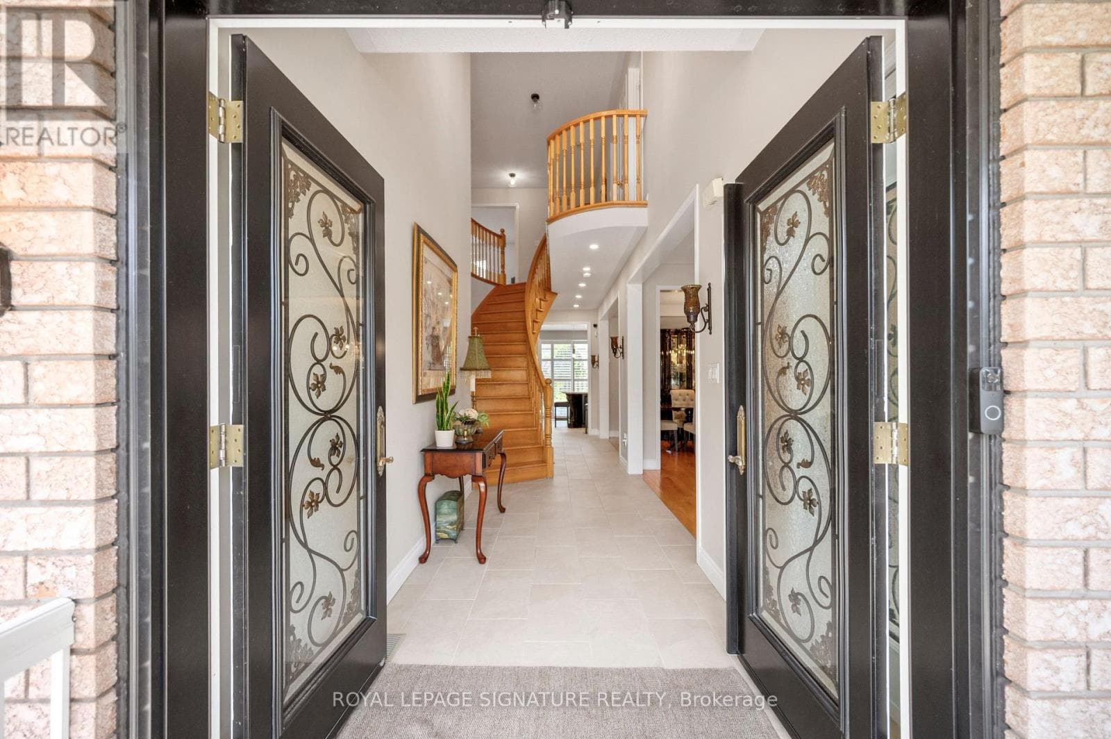 Single Family at 7134 Hallsands Drive, Mississauga (Meadowvale Village), Ontario - Photo 7 - RE/MAX Garden City Realty