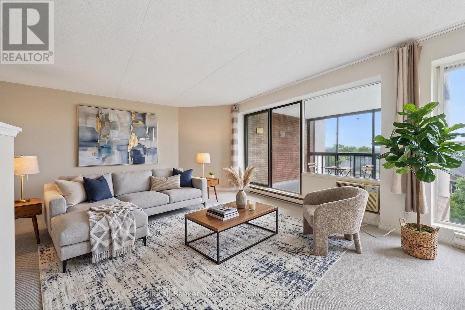 708- 22 Marilyn Drive