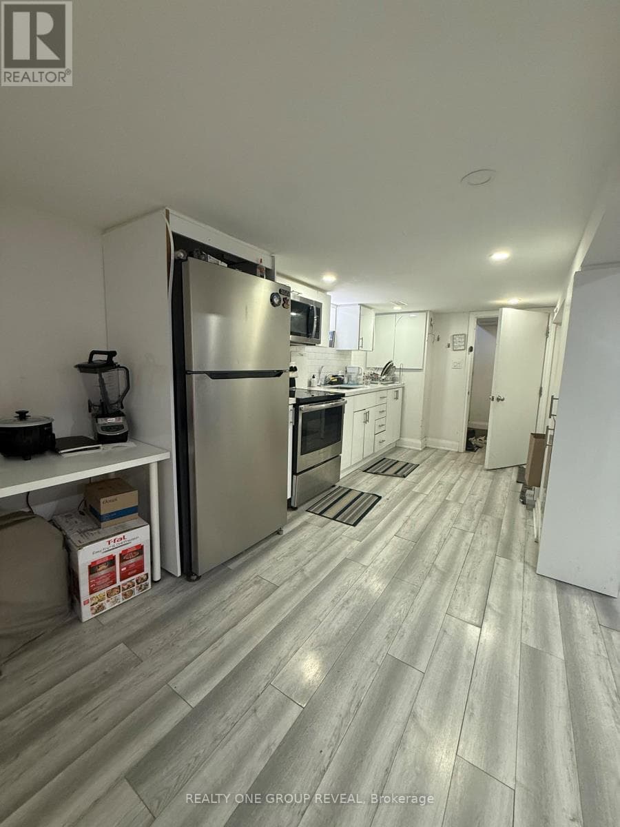 Single Family at 161 Coleridge Avenue, Toronto (Woodbine-Lumsden), Ontario - Photo 4 - RE/MAX Garden City Realty