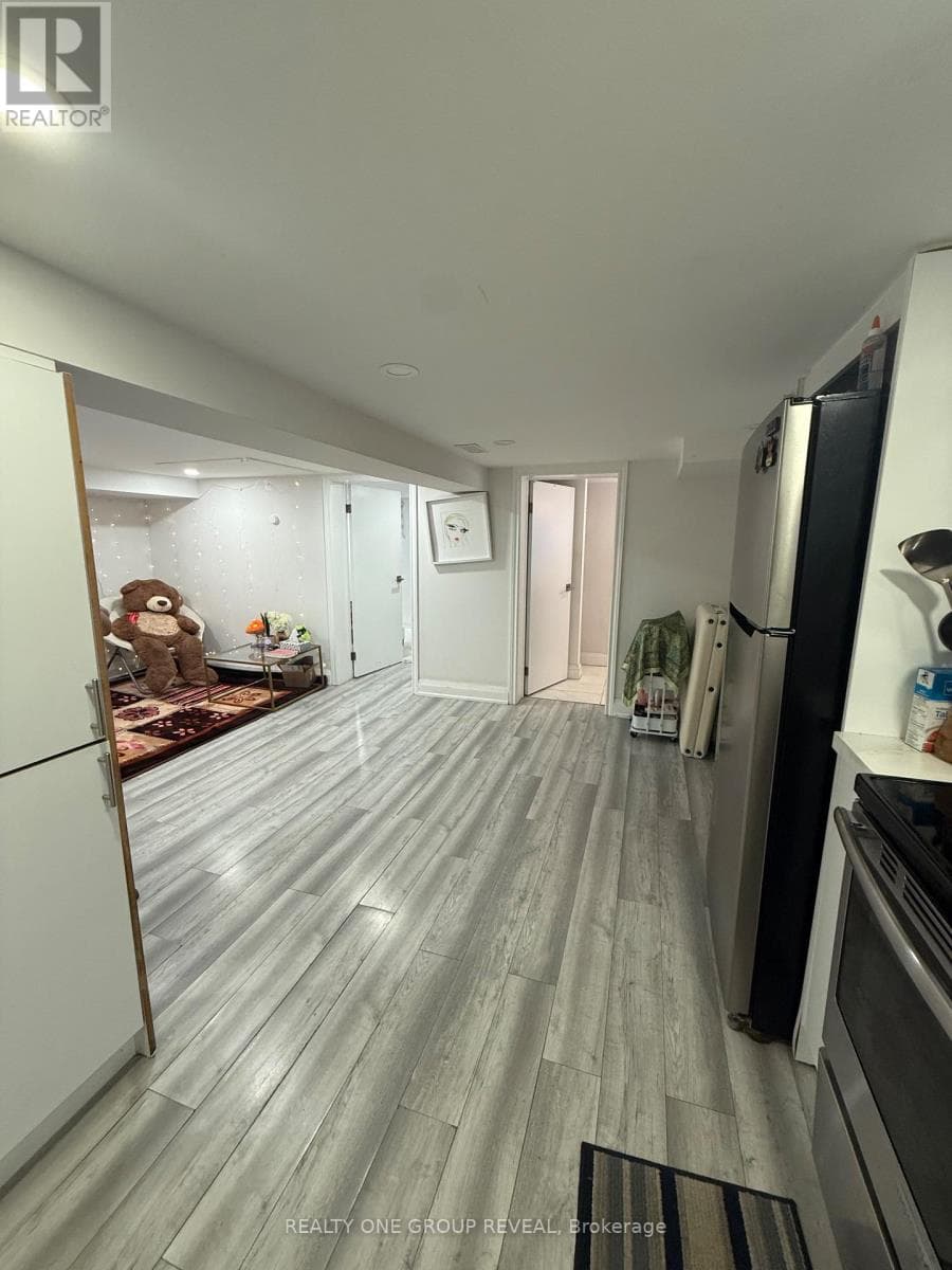 Single Family at 161 Coleridge Avenue, Toronto (Woodbine-Lumsden), Ontario - Photo 5 - RE/MAX Garden City Realty
