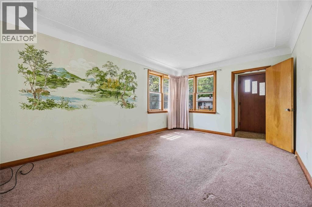 Single Family at 1196 Carr Street, Sarnia, Ontario - Photo 10 - RE/MAX Garden City Realty