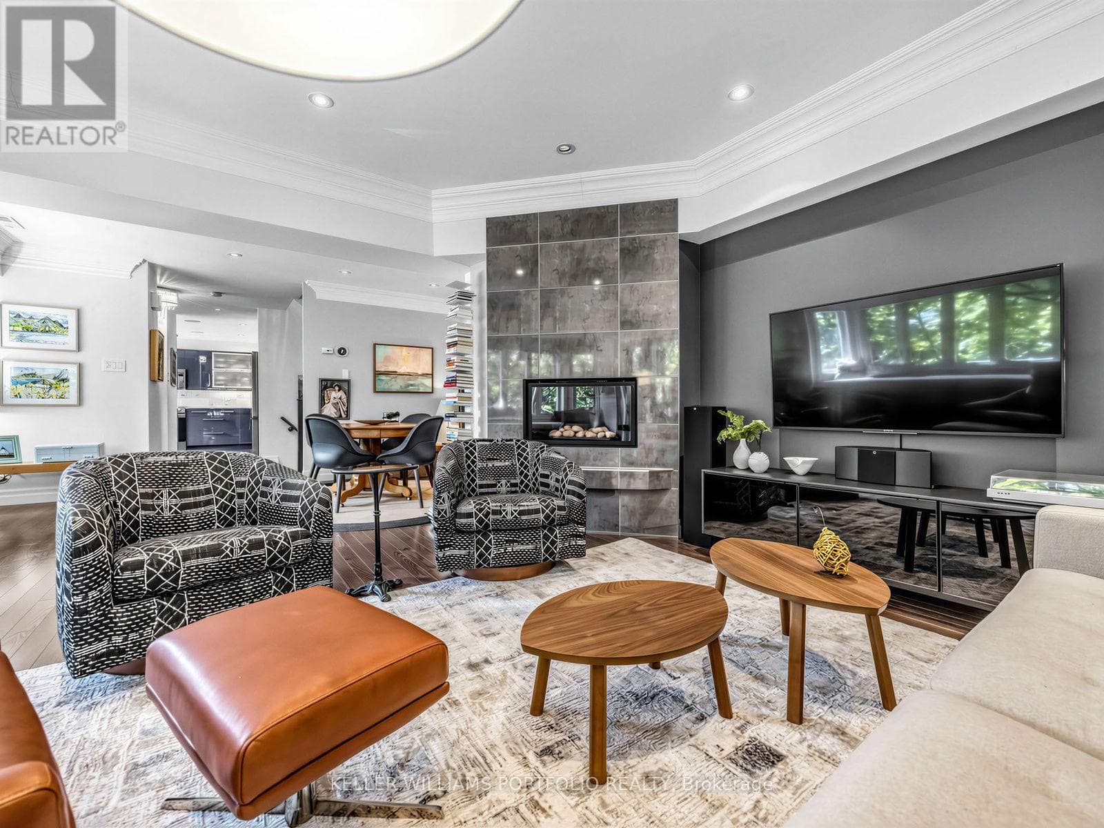 Single Family at 2C Shank Street, Toronto (Niagara), Ontario - Photo 7 - RE/MAX Garden City Realty