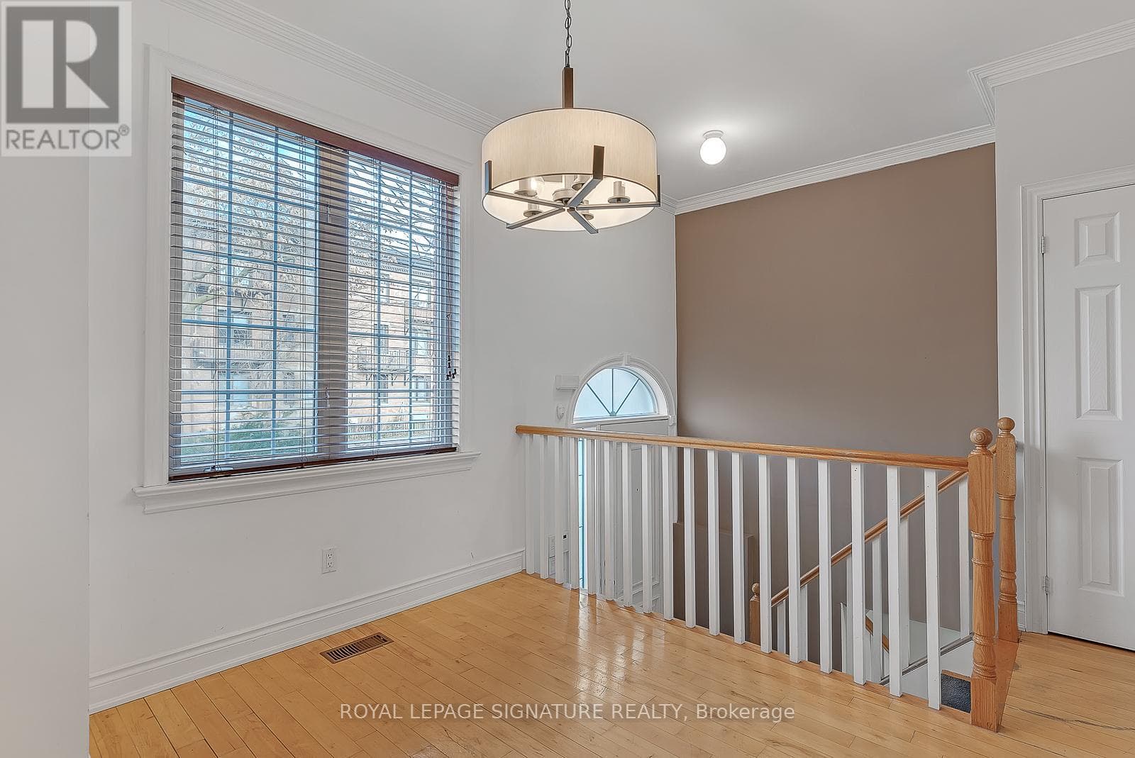 Single Family at 1019A College Street, Toronto (Little Portugal), Ontario - Photo 6 - RE/MAX Garden City Realty