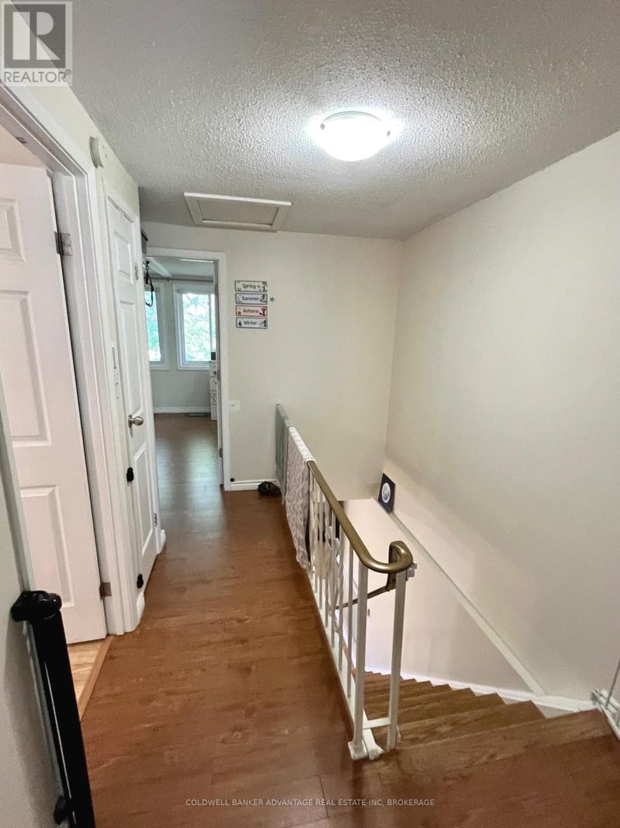 Single Family at 52- 6767 THOROLD STONE Road, Niagara Falls (Stamford), Ontario - Photo 10 - RE/MAX Garden City Realty