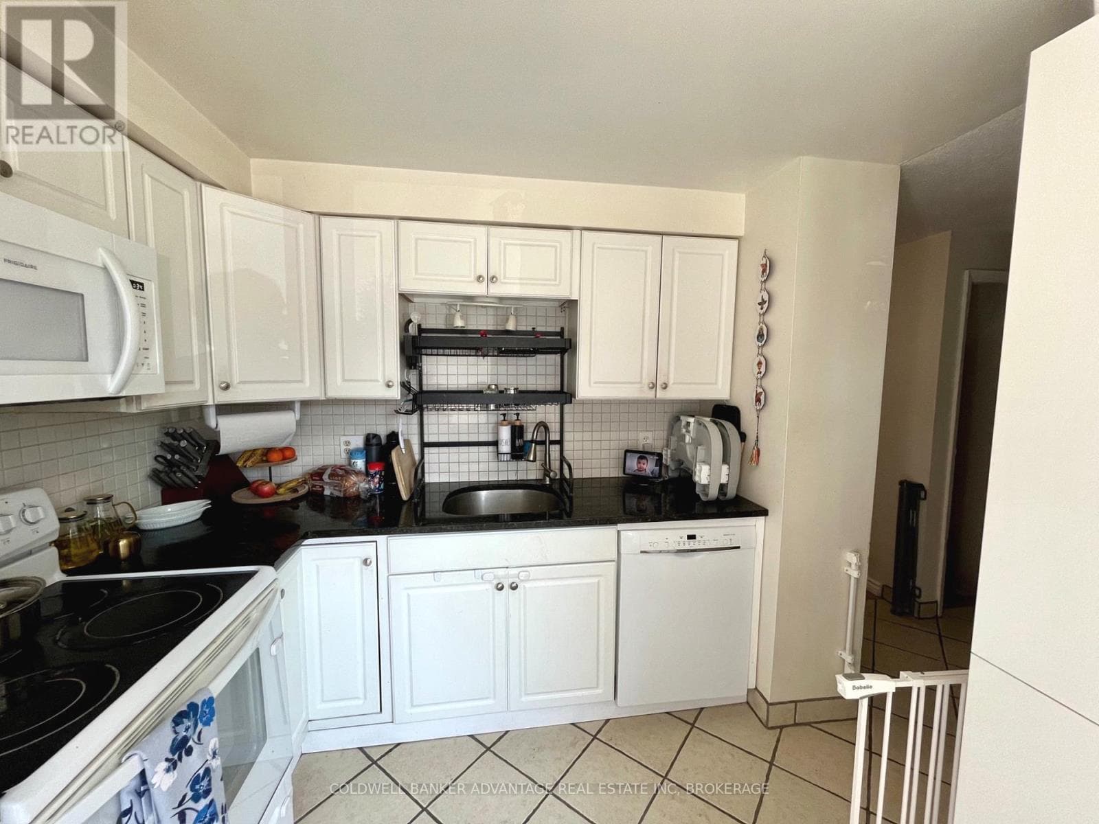 Single Family at 52- 6767 THOROLD STONE Road, Niagara Falls (Stamford), Ontario - Photo 4 - RE/MAX Garden City Realty