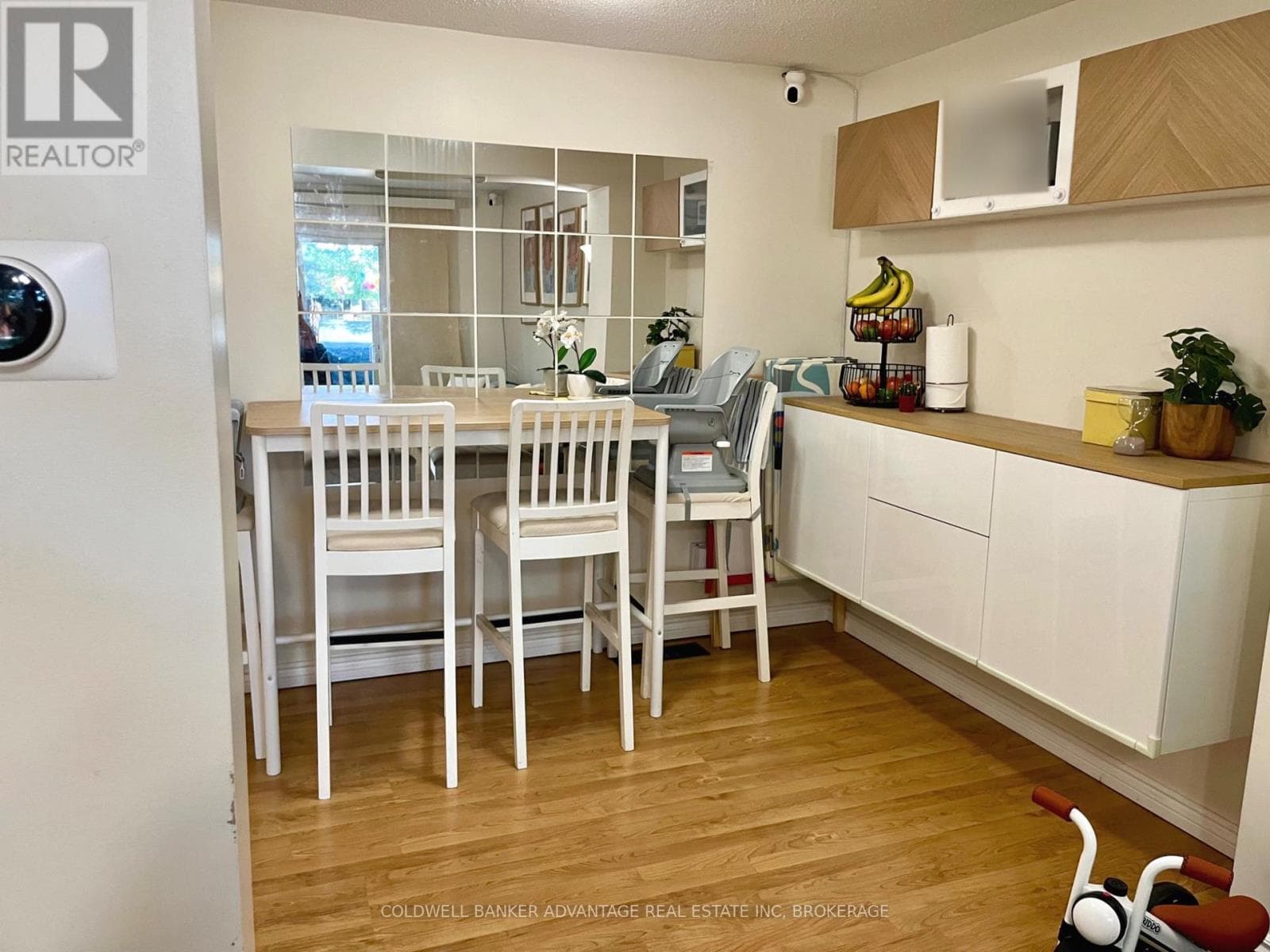 Single Family at 52- 6767 THOROLD STONE Road, Niagara Falls (Stamford), Ontario - Photo 5 - RE/MAX Garden City Realty