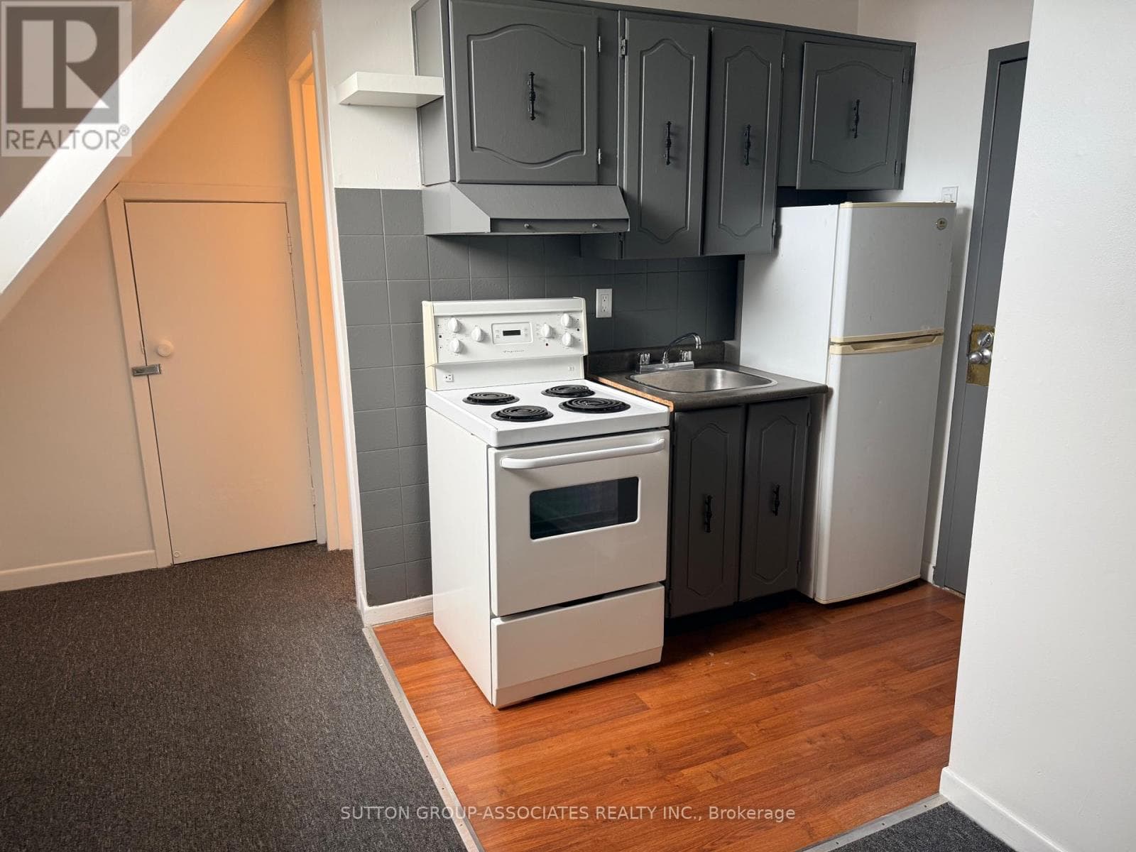 Multi-family at 407- 52 Metcalfe Street, Toronto (Cabbagetown-South St. James Town), Ontario - Photo 3 - RE/MAX Garden City Realty