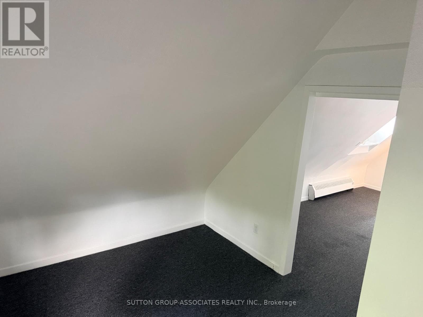 Multi-family at 407- 52 Metcalfe Street, Toronto (Cabbagetown-South St. James Town), Ontario - Photo 6 - RE/MAX Garden City Realty