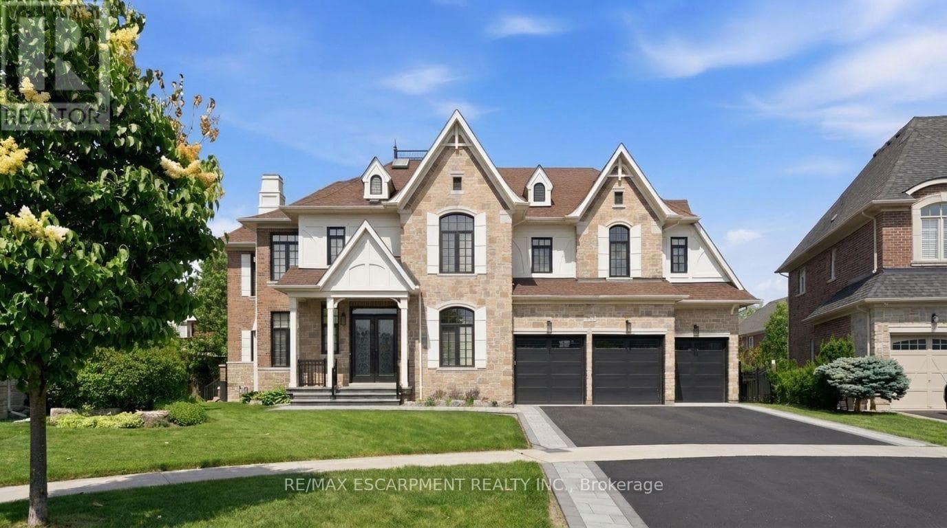950 FREDONIA Drive