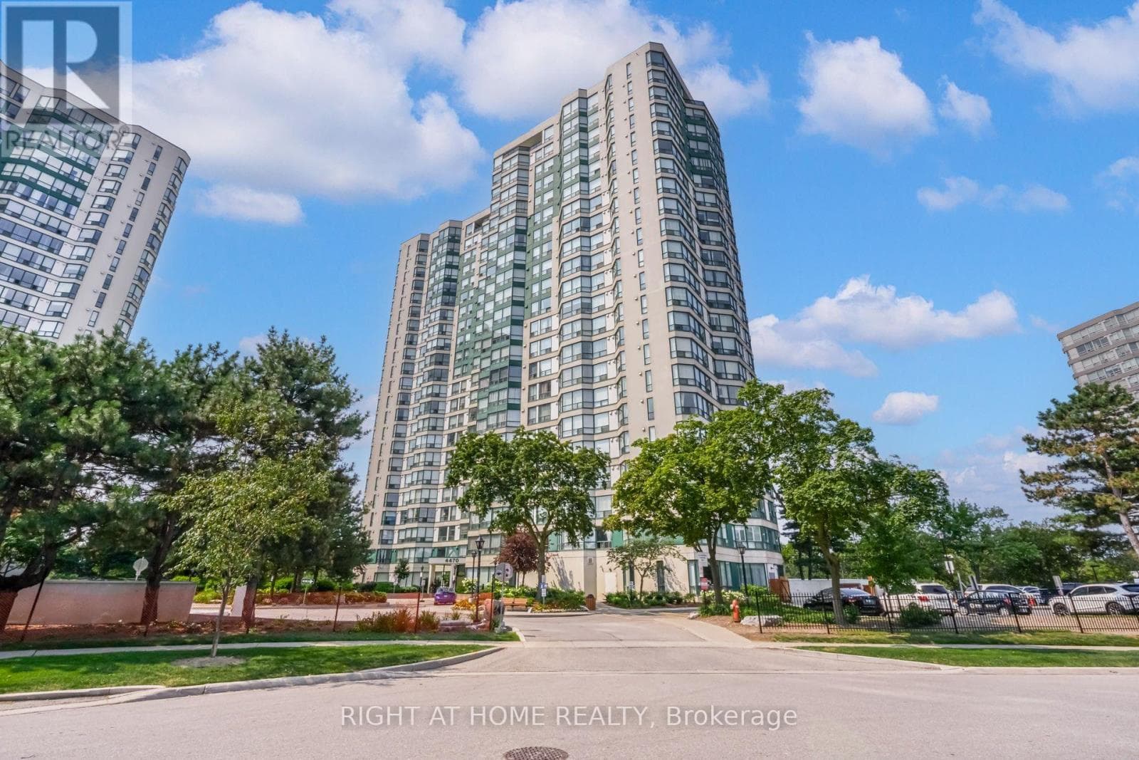 308- 4470 Tucana Court