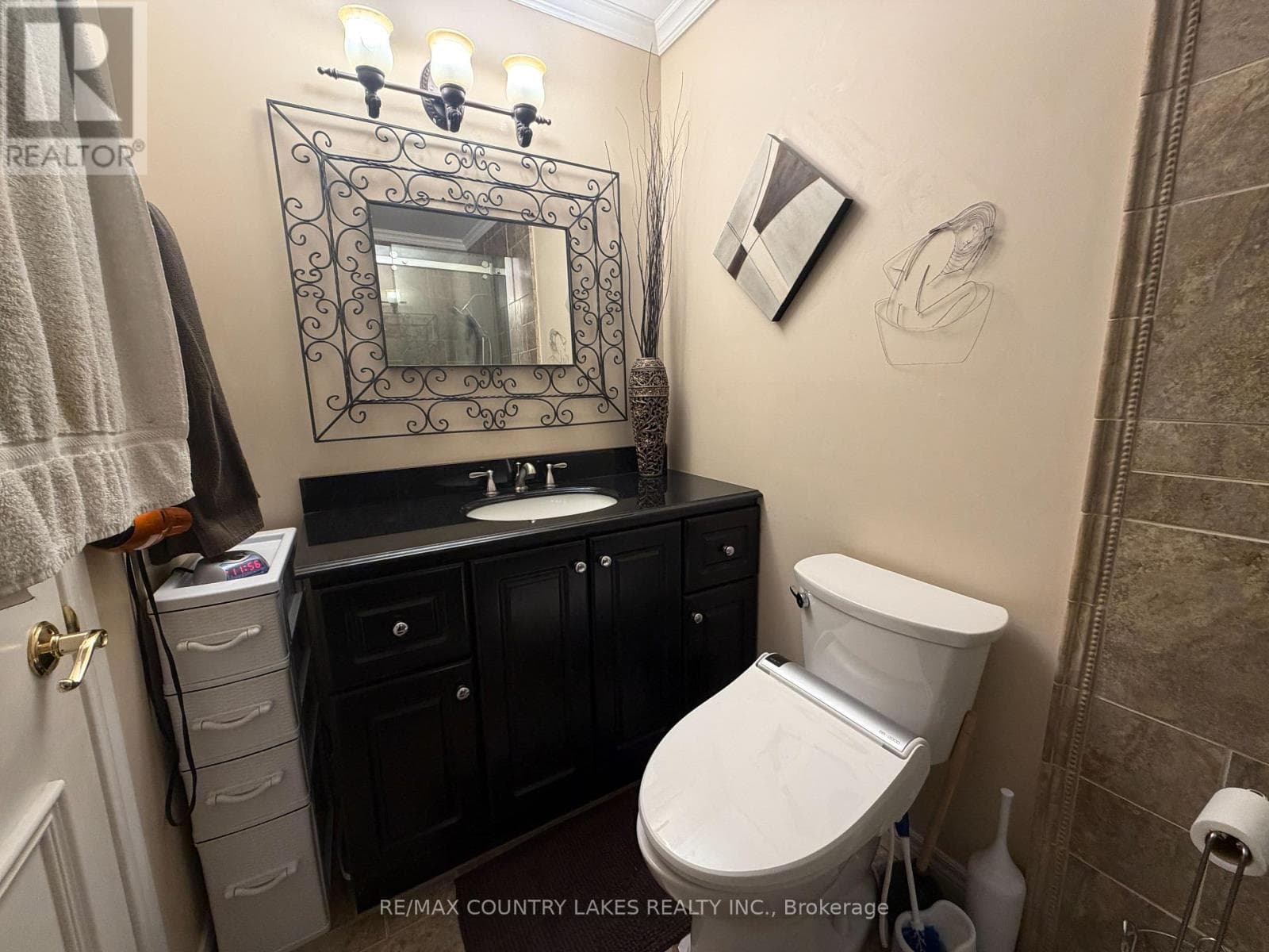 Single Family at 11- 1 Paradise Boulevard, Ramara, Ontario - Photo 8 - RE/MAX Garden City Realty