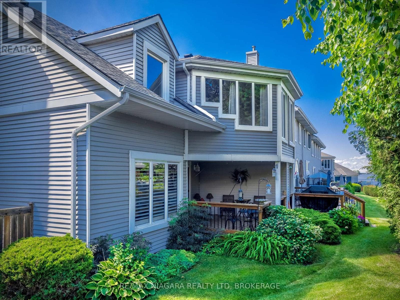 Single Family at 23- 5 Lakeside Drive, St. Catharines (Port Weller), Ontario - Photo 8 - RE/MAX Garden City Realty