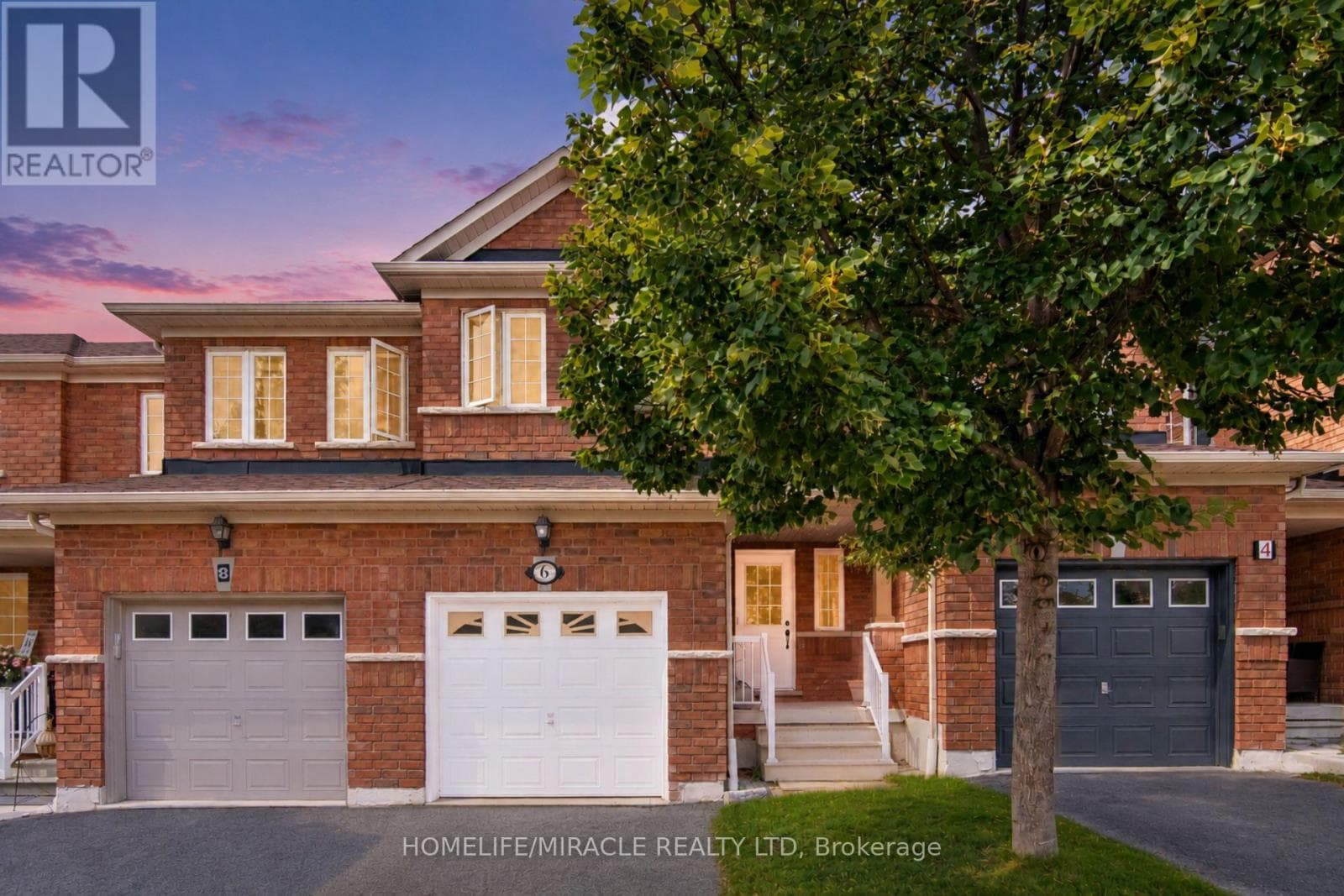 6 Barkdale Way